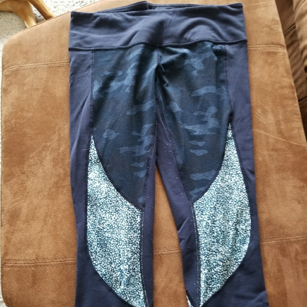 Lululemon Camo Capris